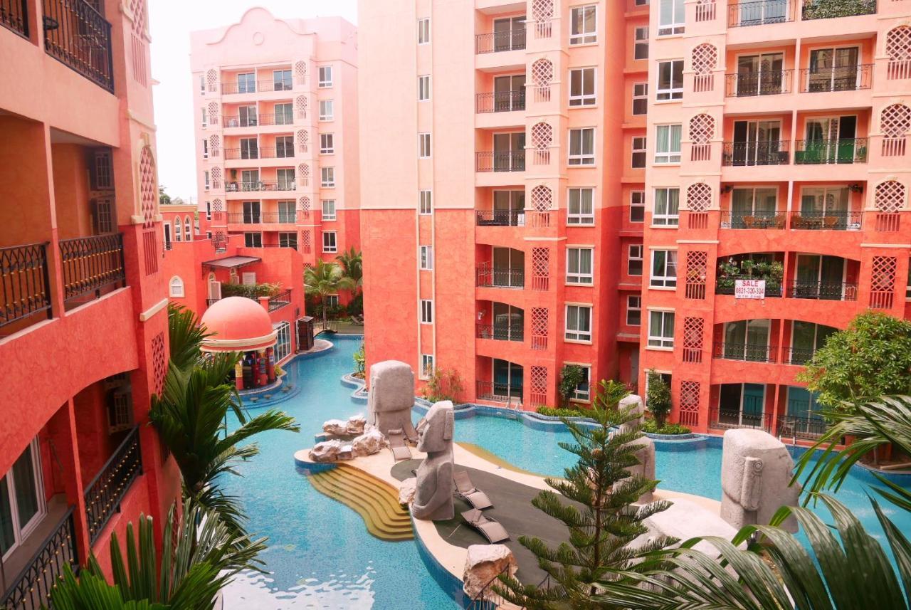Seven Seas Resort Pattaya & Sofa Bed Jomtien pláž Exteriér fotografie